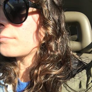 Meet your Posher, Nina